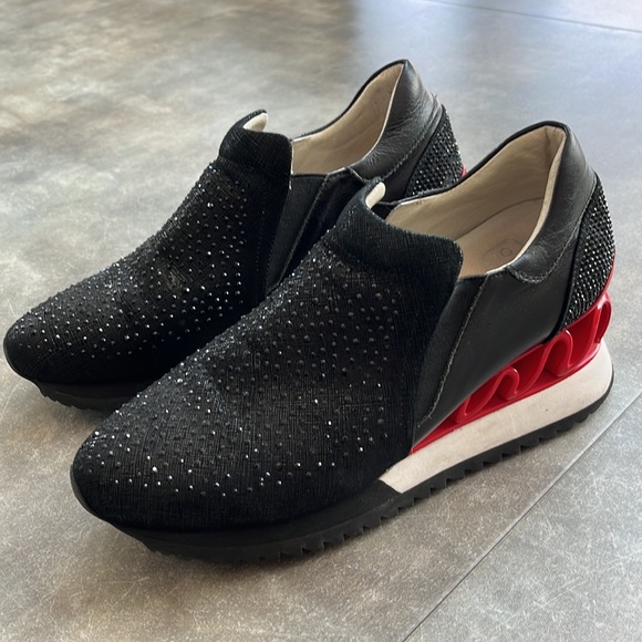 OFEM Sneakers - Picture 2 of 5